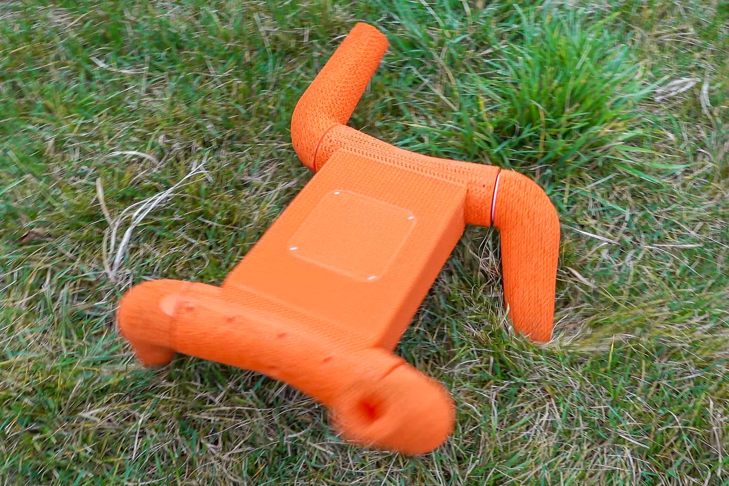 Flexipod on grass